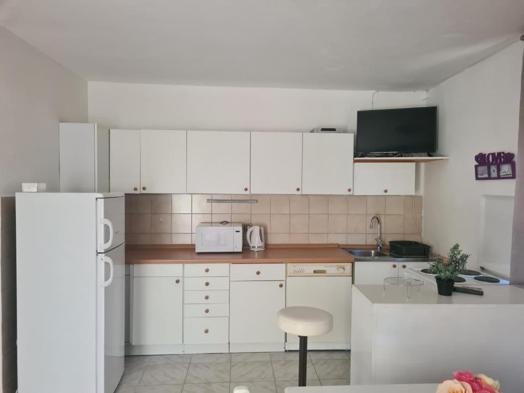Apartments Triton Rogoznica  Exterior photo